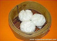 Steamed Bun (Bánh bao)