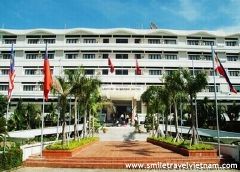 Century Riverside Hotel
