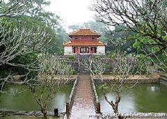 Hue Travel